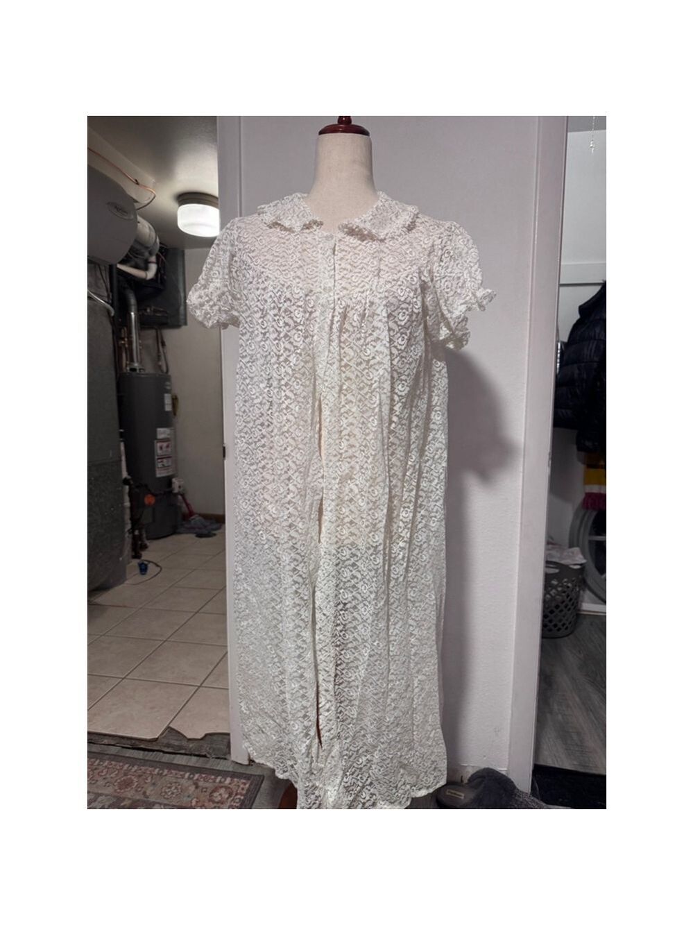 Vintage lot lace robe child coat gloves neck piece Phil maid sz 40 amazing